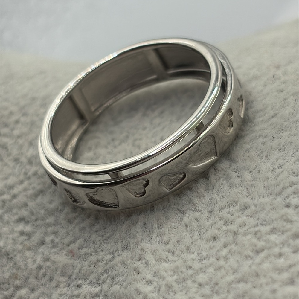 Sterling Silver 925 Heart Pattern Spinning Ring Size 11 Spinner Ring